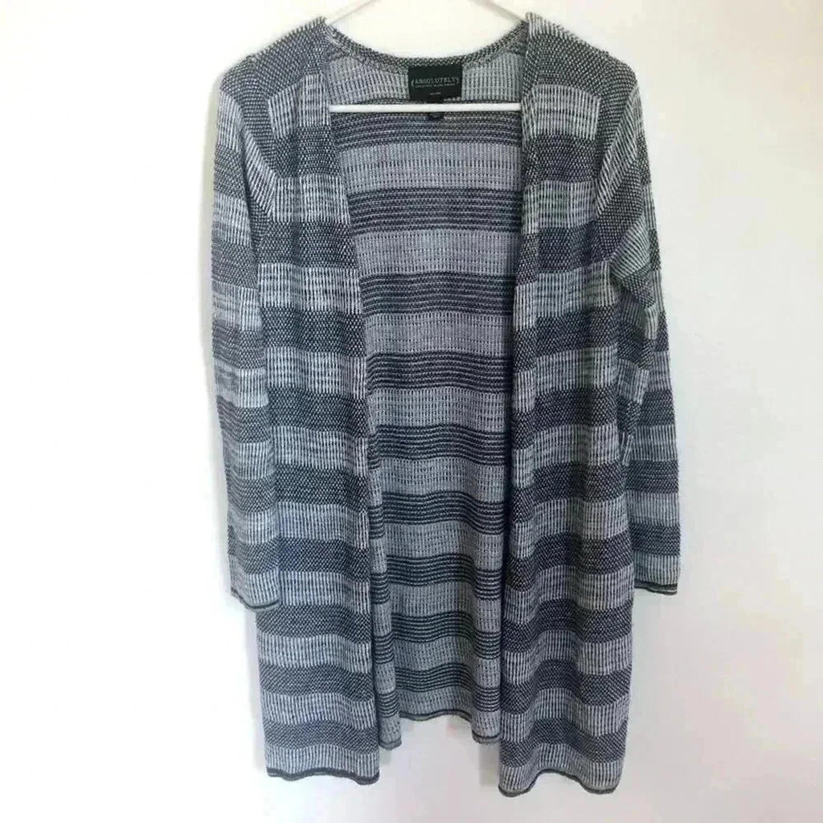 Absolutely Creative Worldwide Black White Knit Striped Cardigan Women' by Hot Girl Secondhand