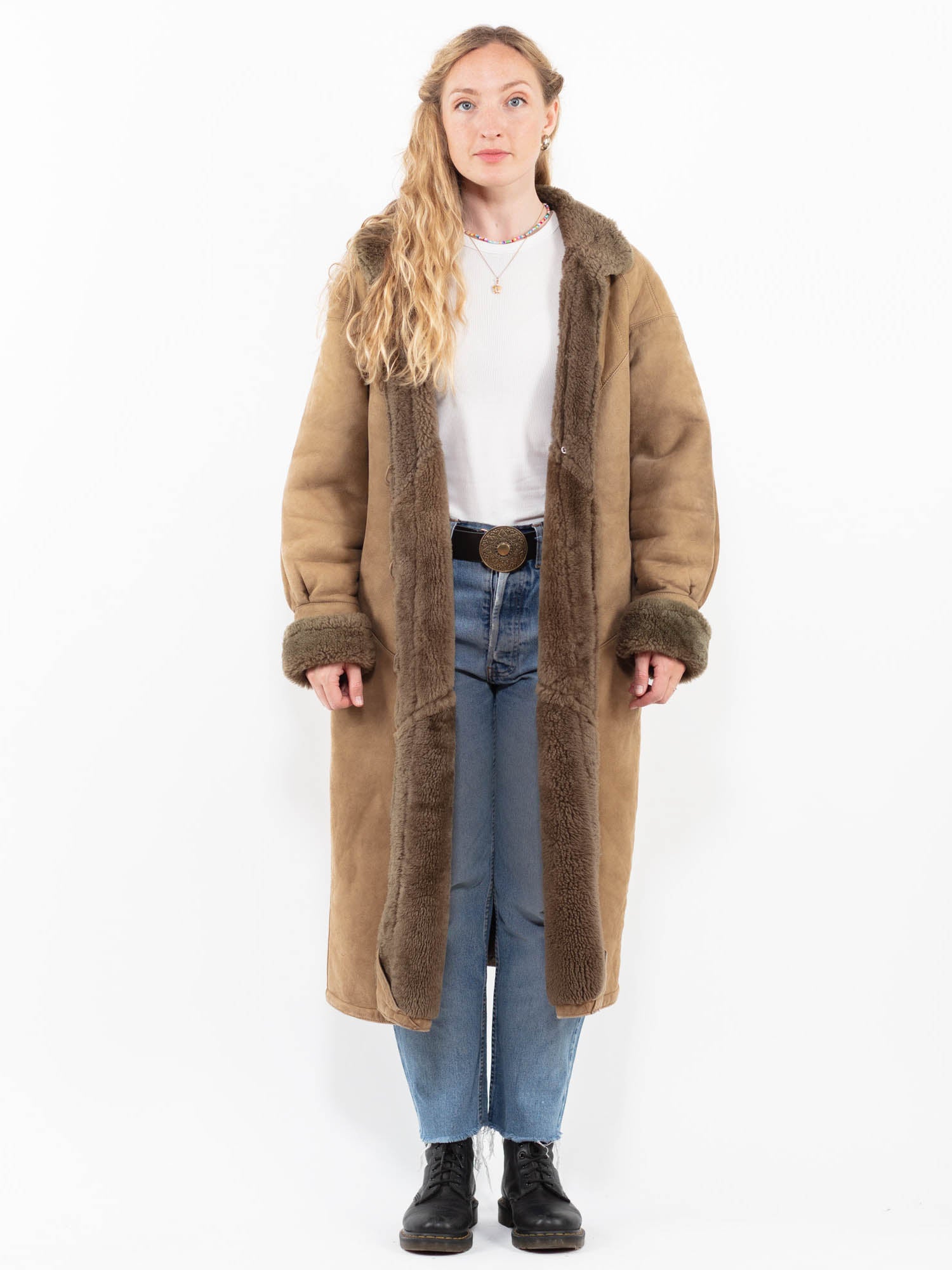 Vintage 80's Women Sheepskin Coat in Beige by Northern Grip