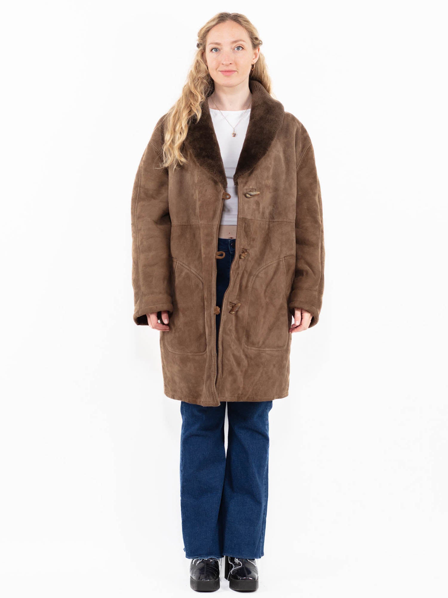Vintage 70's Women Oversized Sheepskin Coat in Beige by Northern Grip