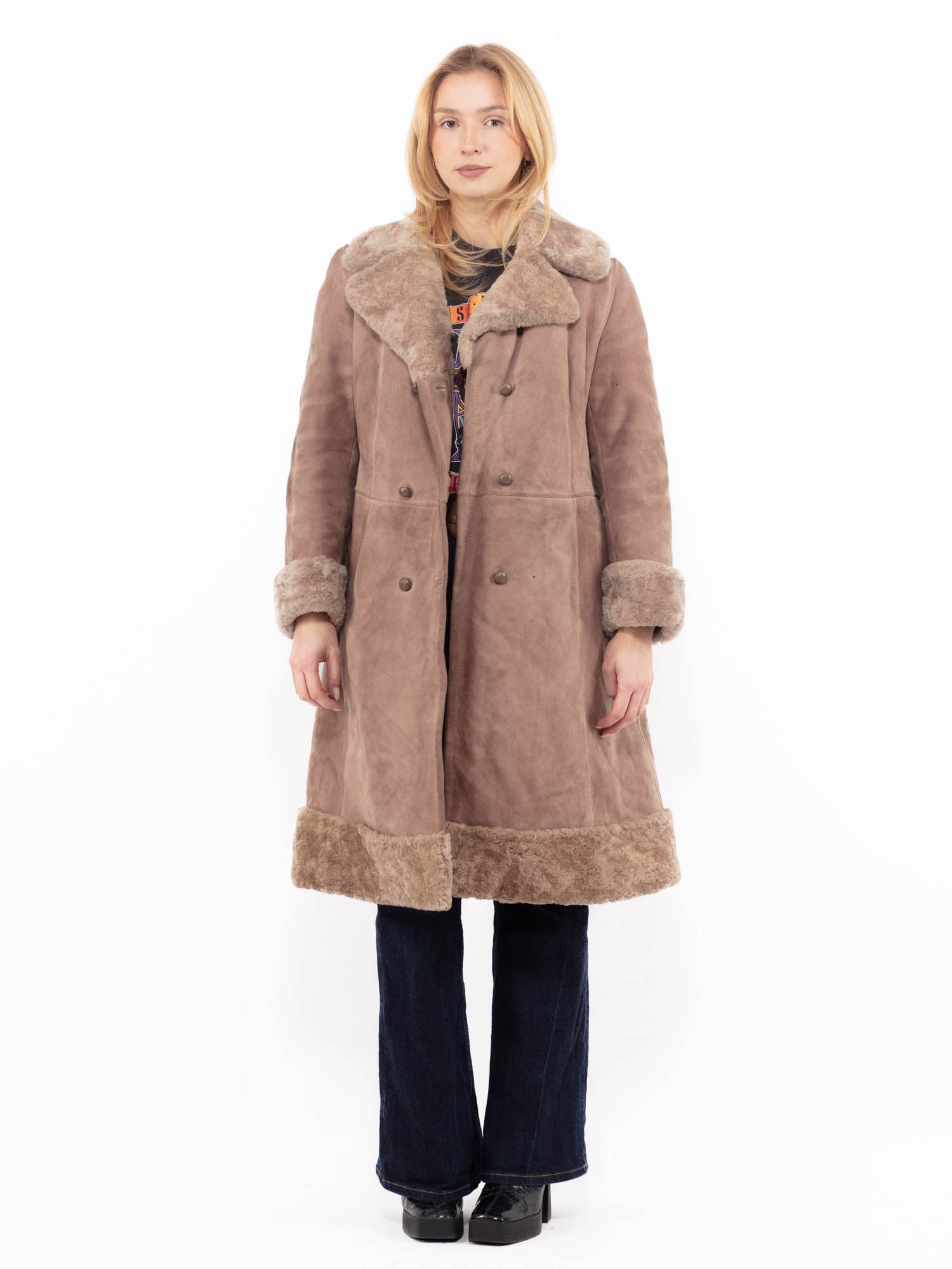 Vintage 70's Women Sheepskin Coat in Beige by Northern Grip