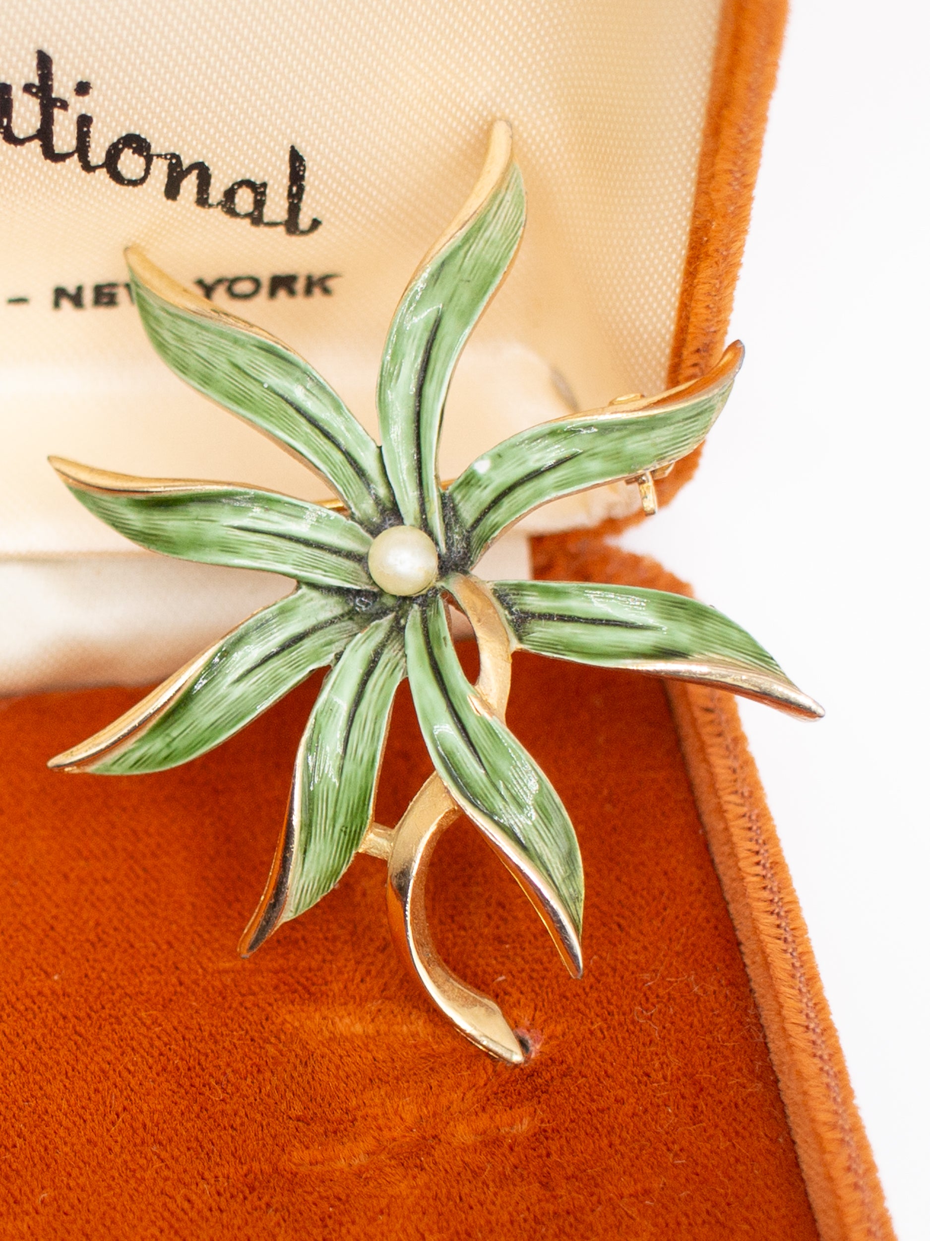 Vintage 60's Emmons Flower Brooch in Green Enamel by Northern Grip