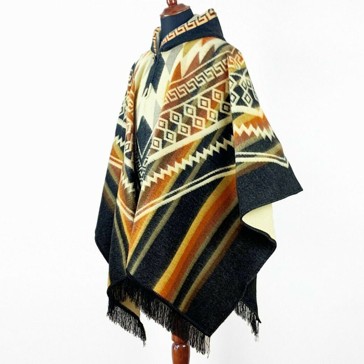 Shakai - Baby Alpaca wool Hooded Unisex Poncho S-XXL - Aztec pattern - by ECUALAMA