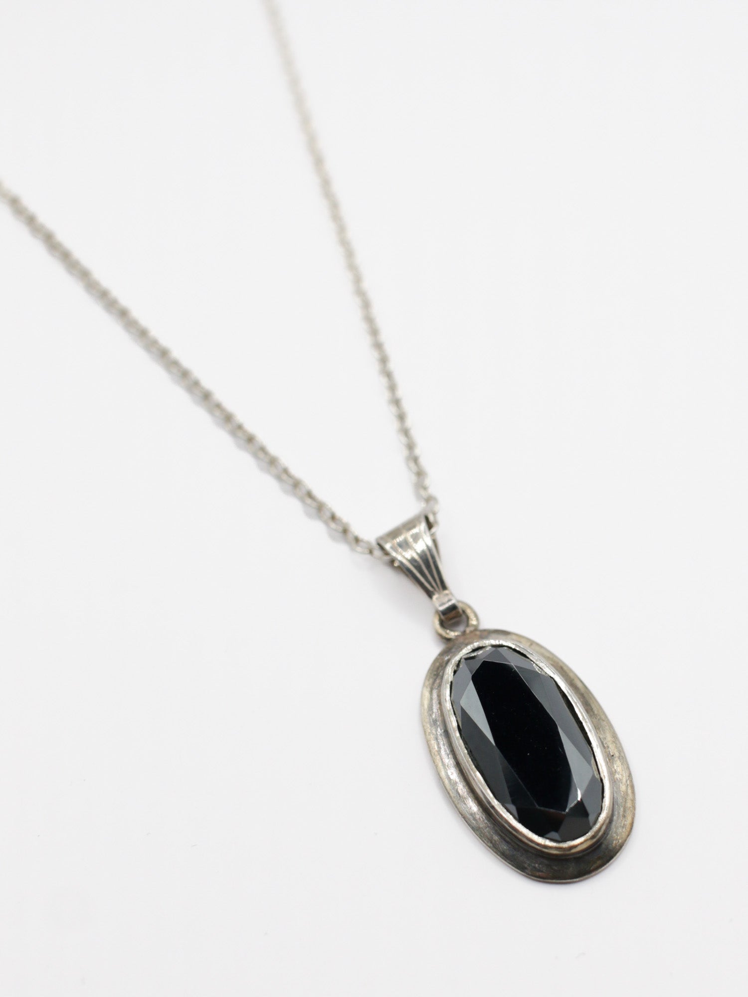 Vintage 70s Sterling Silver Black Pendant Necklace by Northern Grip