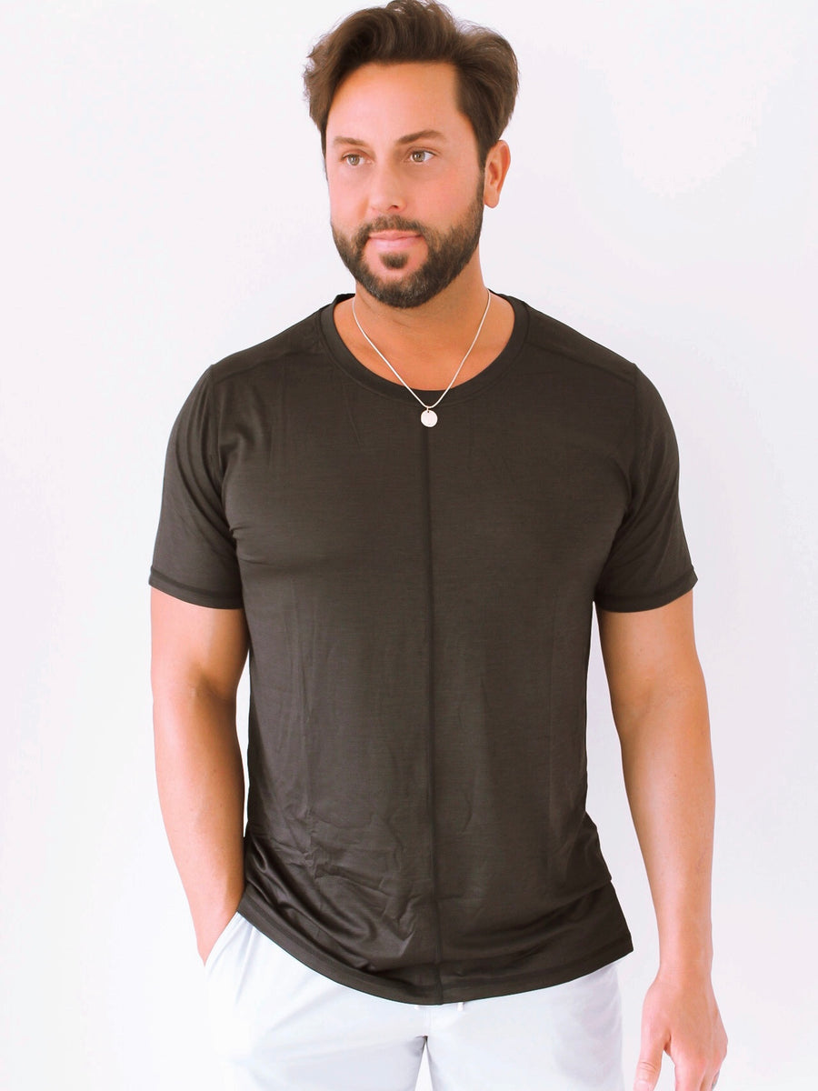 TROY COOL-TOUCH TEE IN BLACK - FINAL SALE by RAËLIV