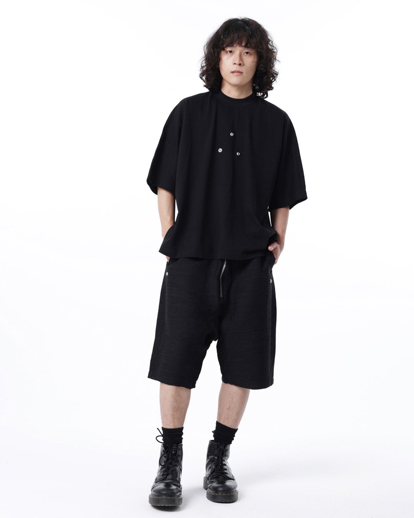 Zipper Detail Harem Shorts by OFFCULTURE
