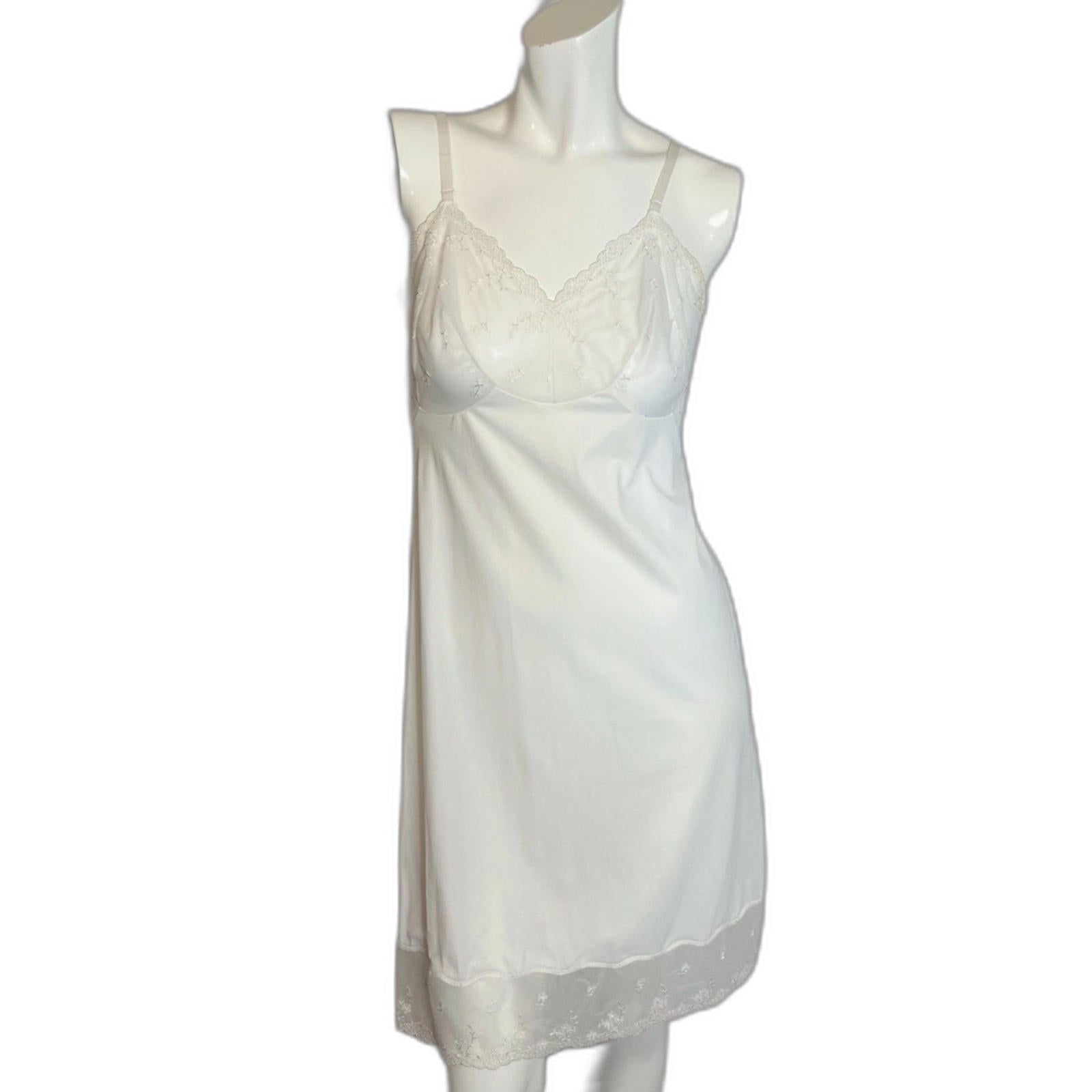 60s Vintage Vanity Fair White Lace Eyelet Nightgown Slip Dress Women's by Hot Girl Secondhand