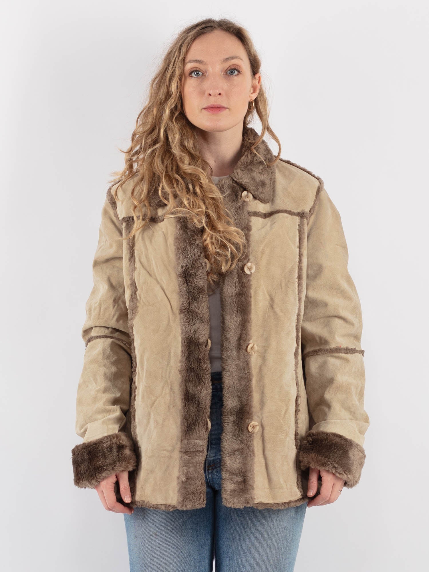 Vintage 90's Women Suede Sherpa Jacket in Beige by Northern Grip