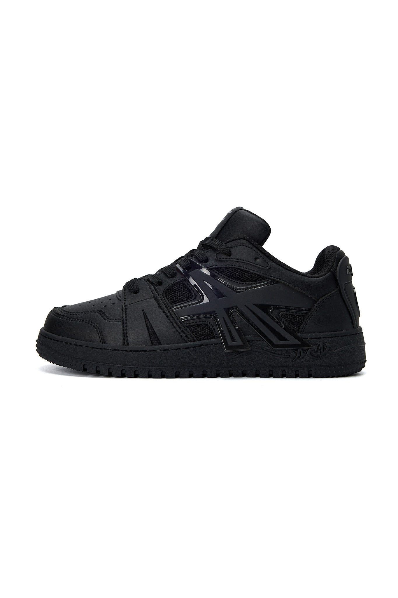 LOLA SNEAK TRIPLE BLACK by Acupuncture1993