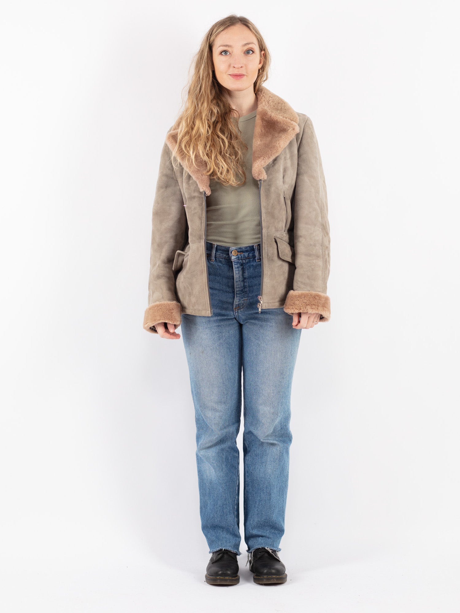 Vintage 70's Women Sheepskin Coat in Beige by Northern Grip