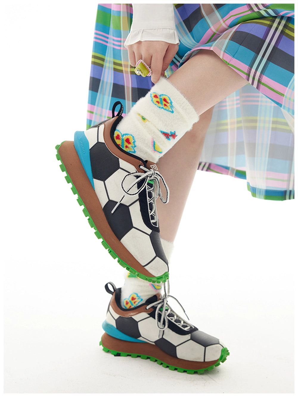 Harajuku Socks White Plush Cartoon Mid-Calf Socks | Tntntutu by Land Decora