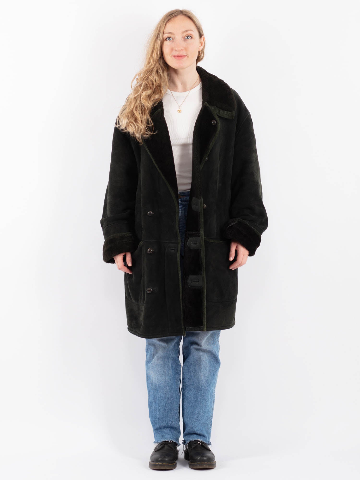 Vintage 80's Women Oversized Sheepskin Coat in Green by Northern Grip