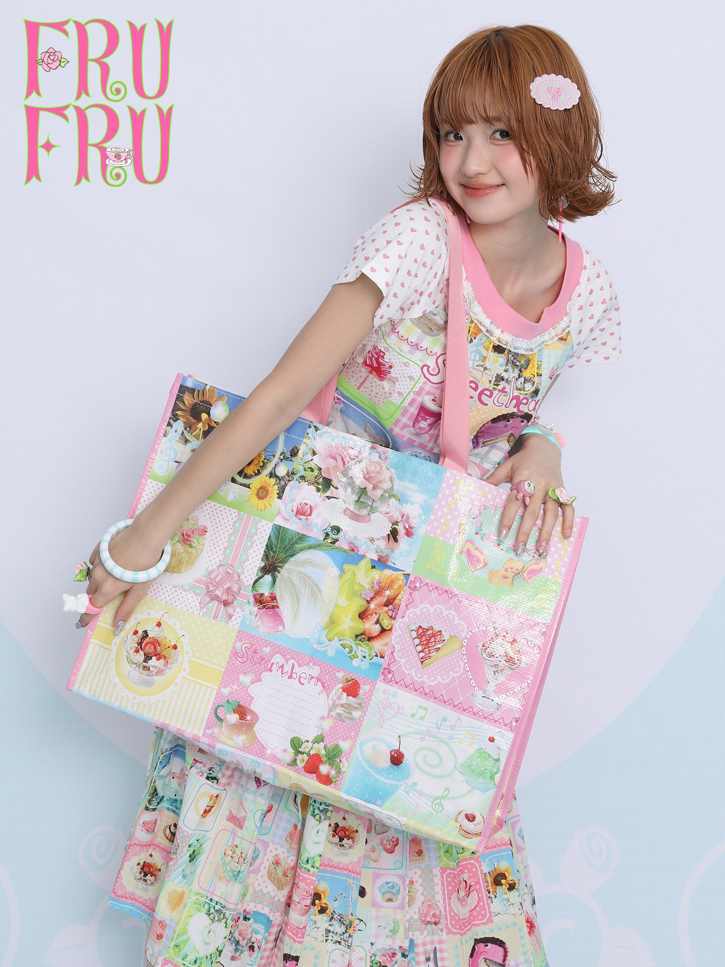 Cute Vintage Collage Woven Tote Bag - frufru by Land Decora