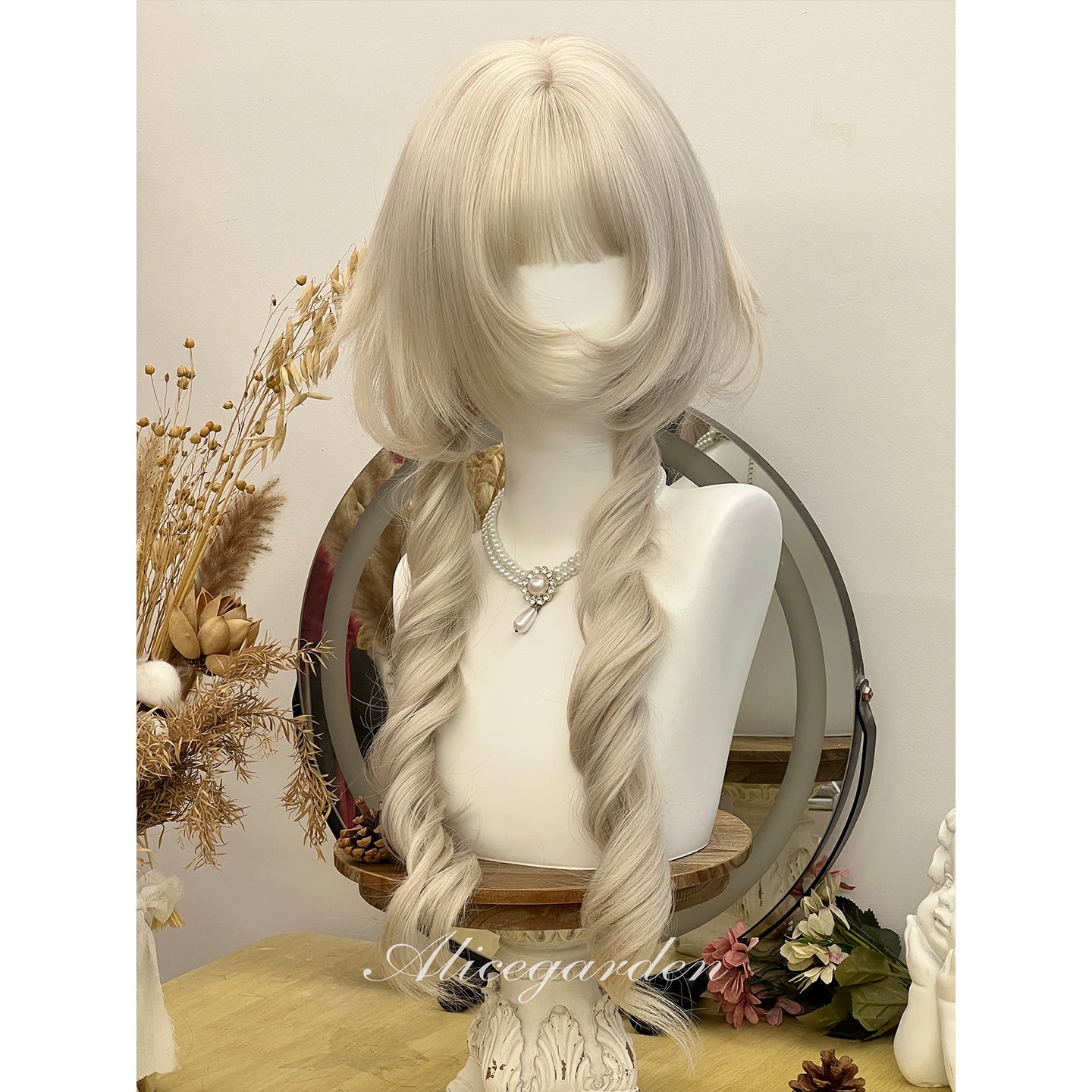 Platinum Curly Wig - Alice Garden by Land Decora