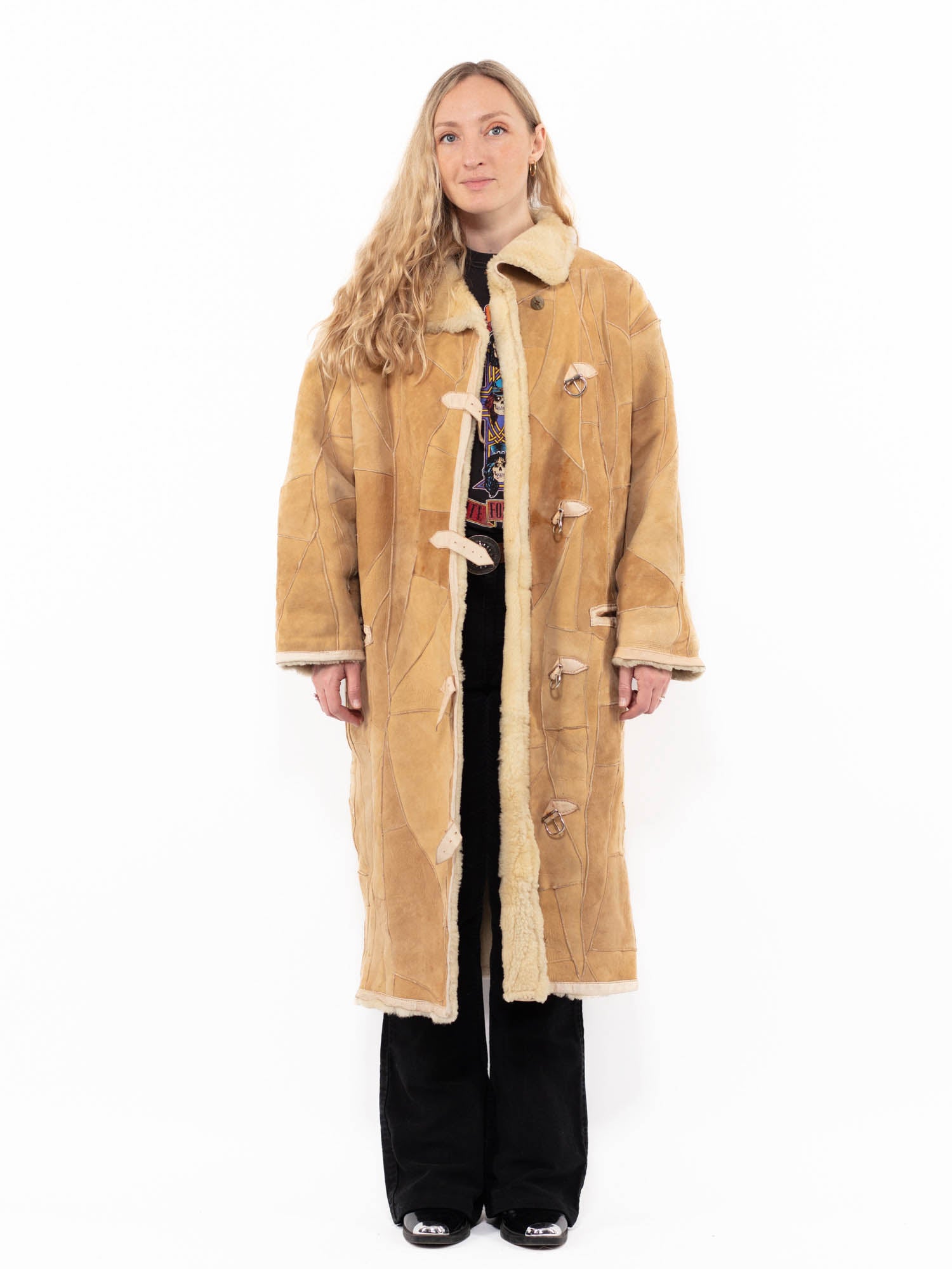 Vintage 90's Women Sheepskin Coat in Beige by Northern Grip