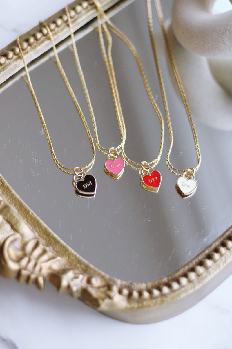 AMOUR NECKLACE IN PINK by RAËLIV