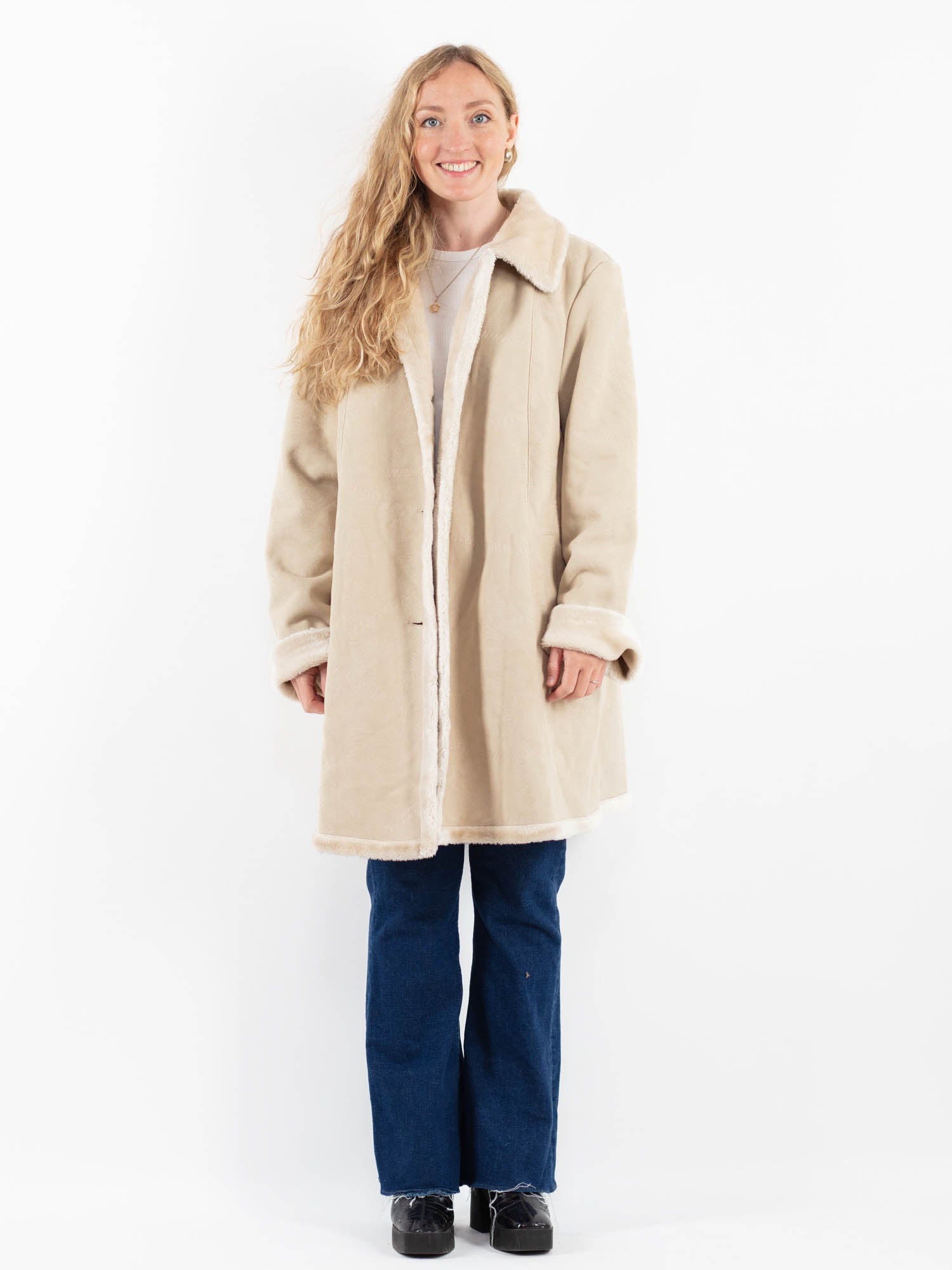 Vintage 00's Women Faux Sheepskin Coat in Beige by Northern Grip