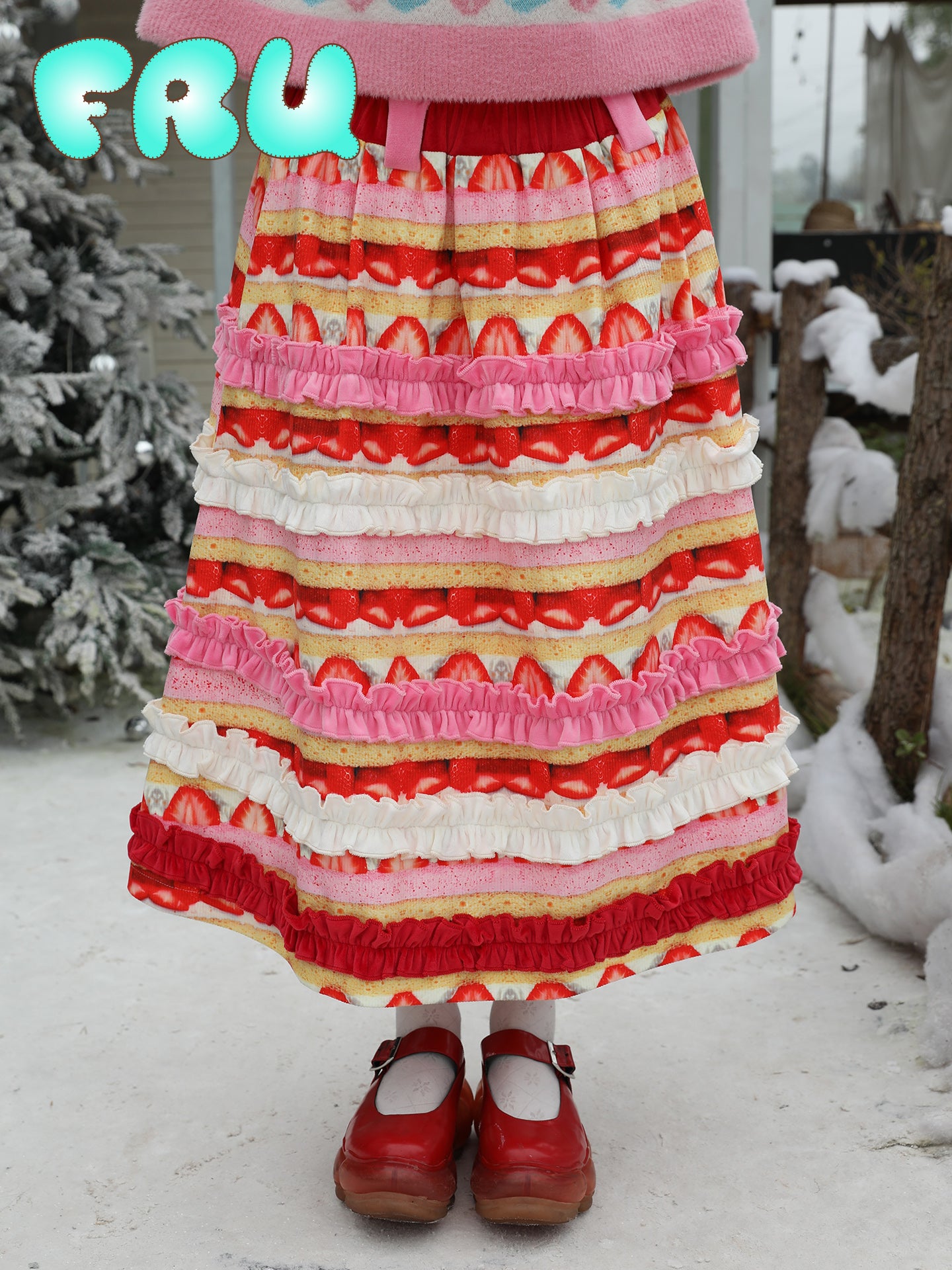 Kawaii Strawberry Cake Skirt - frufru by Land Decora