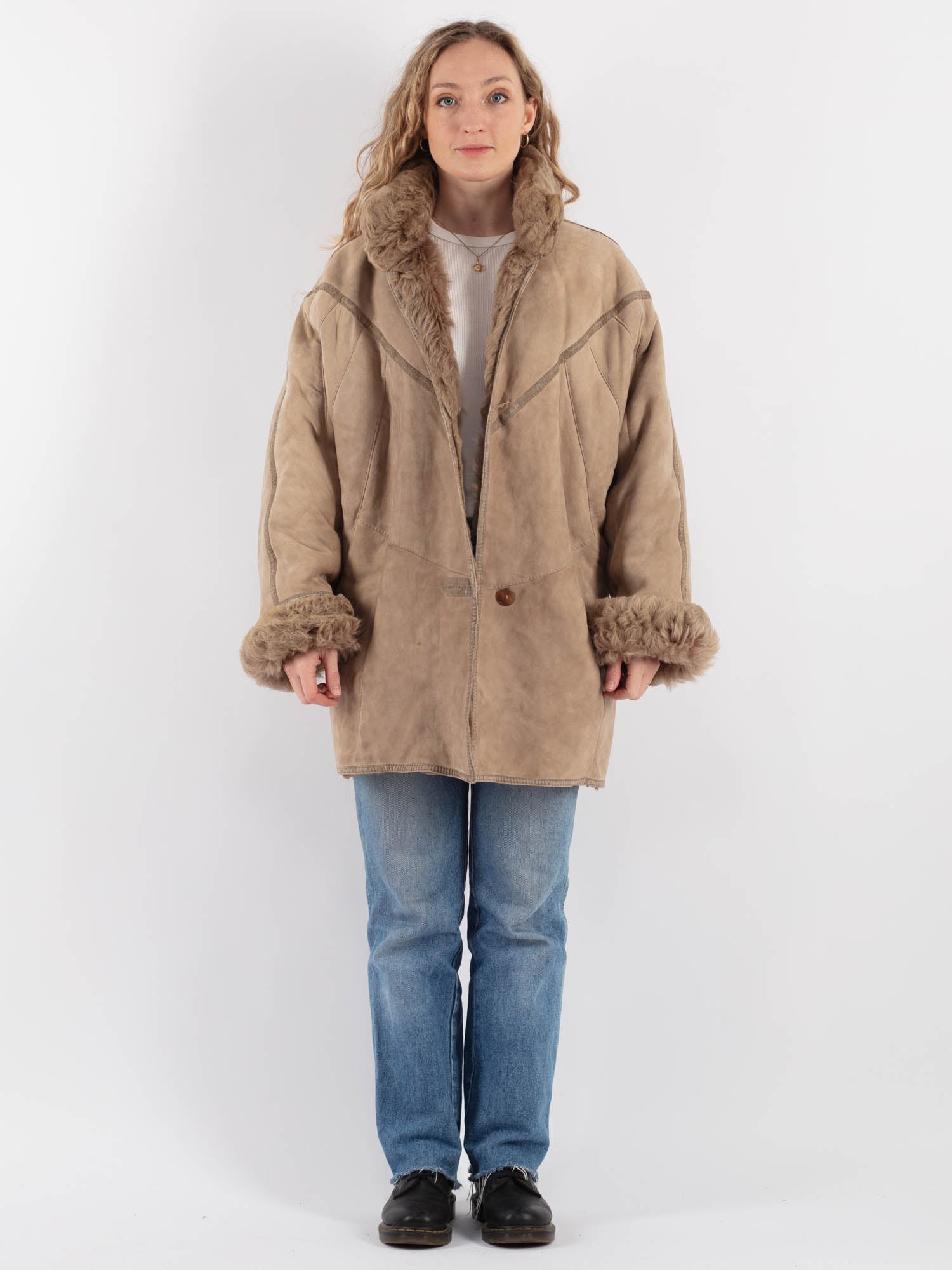 Vintage 80's Women Sheepskin Shearling Coat in Beige by Northern Grip