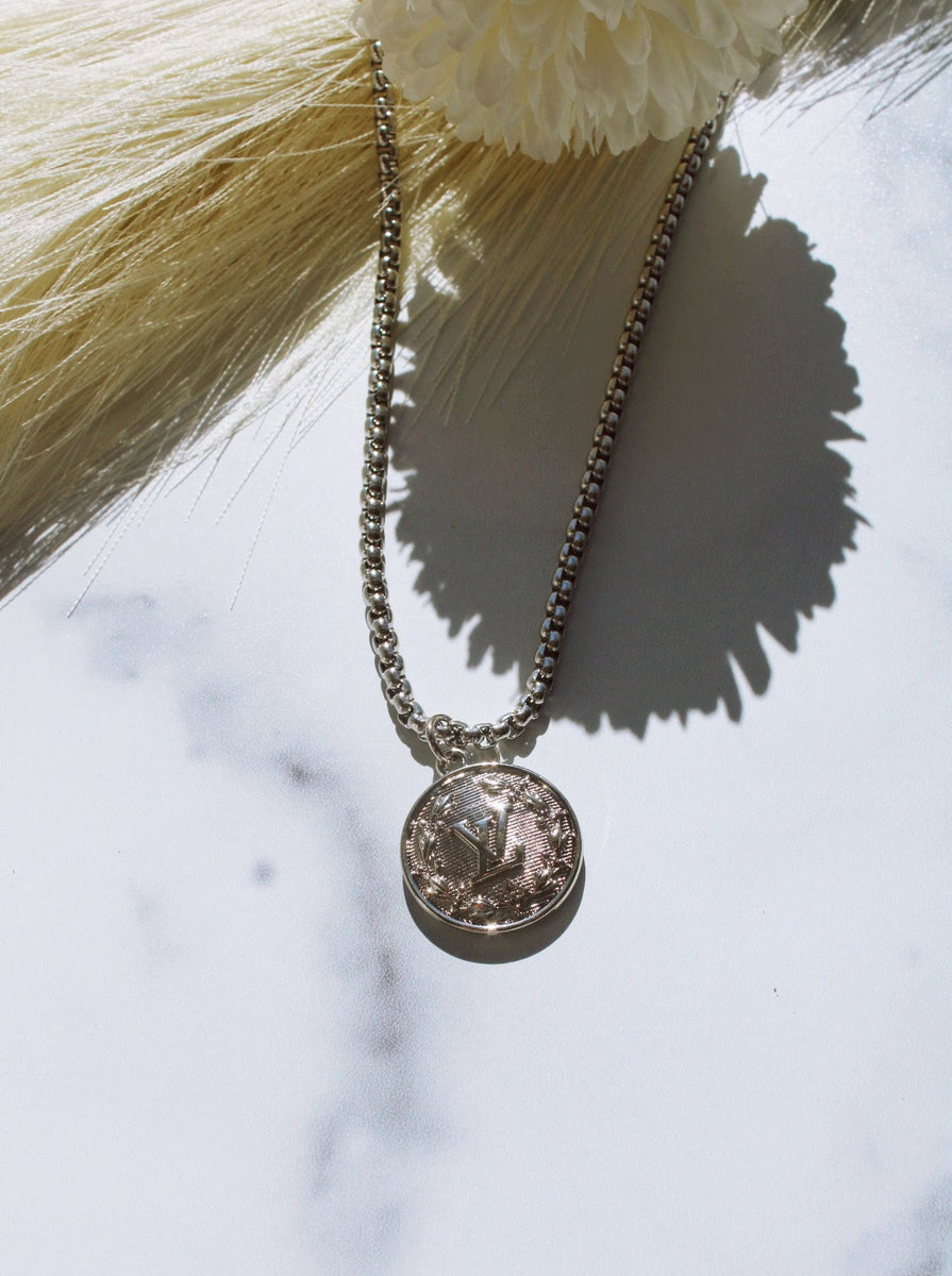 LAUREL NECKLACE IN SILVER by RAËLIV